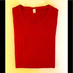Lululemon Swiftly Tech Crewneck short sleeve  t-shirt size 6